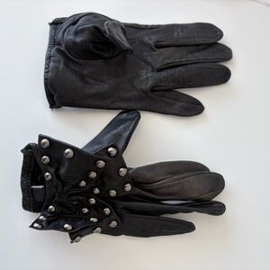 Aldo Studded Bow Black Genuine Leather Gloves